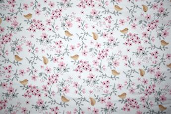 Traditionally, Winceyette is a pure cotton fabric however, this Winceyette fabric is a mix of polyes