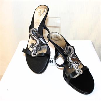 Black Ladies Shoes