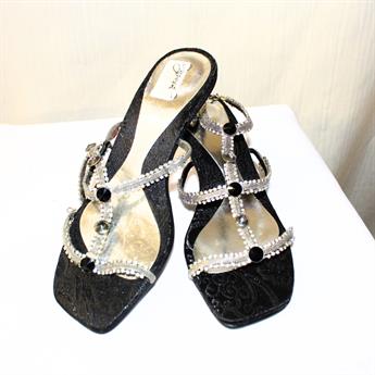 Black Ladies Shoes