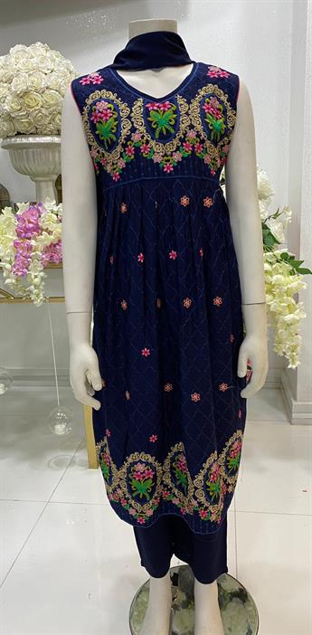 NAVY BLUE