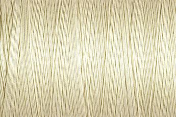 829 - Dark Cream V2 Cotton Guterman Natural 800m
