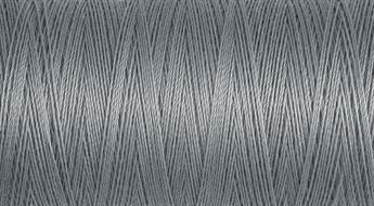 40 - Medium Grey Gutermann Sew All Thread 250m.
