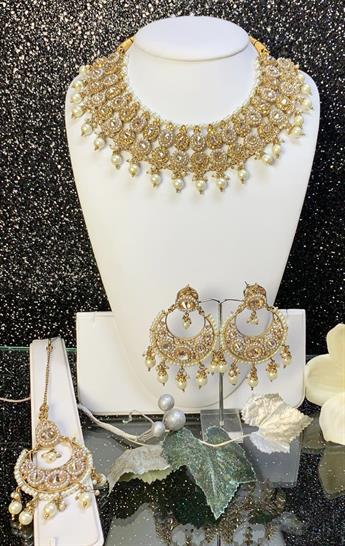 ANTIQUE GOLD