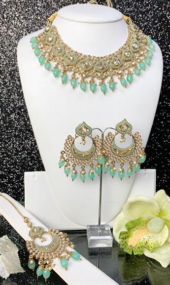 MINT GREEN