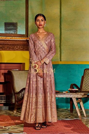 DUSTY PINK
