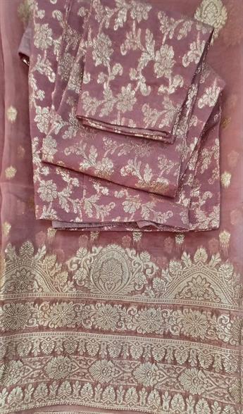 DUSTY PINK