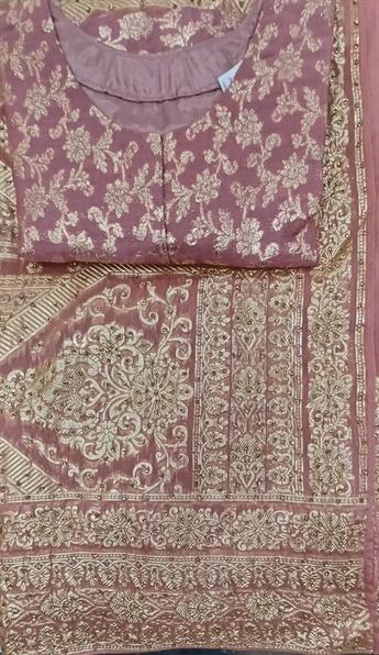 DUSTY PINK