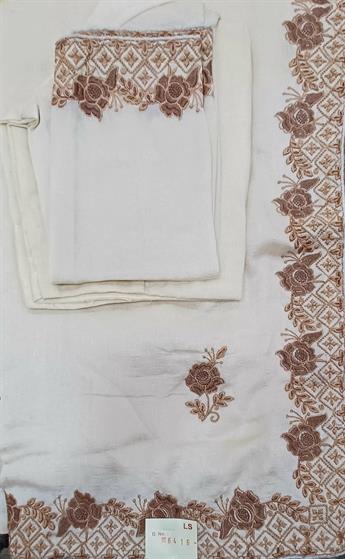 Cream/brown