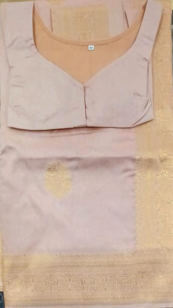 DUSKY PINK