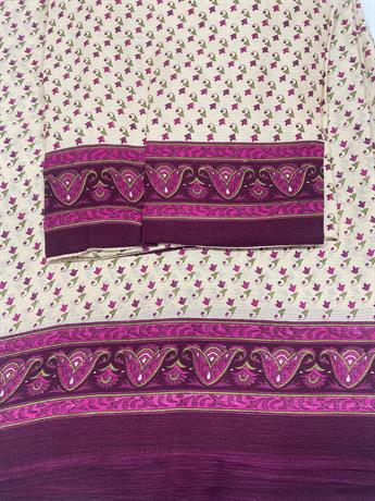 Beige/Plum
