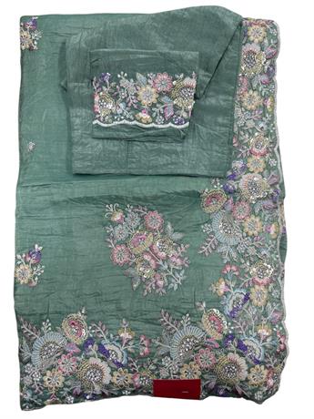 MINT GREEN