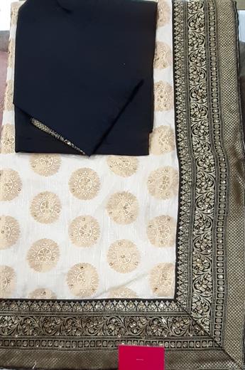 Beige/black