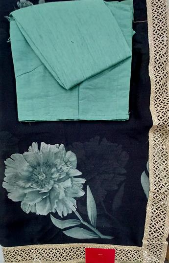 Black/mint