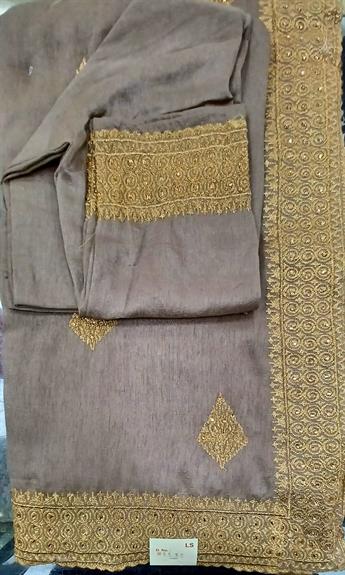 LIGHT BROWN