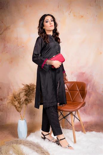 Black 2 Piece Set