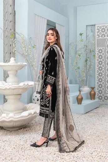 Black Embroidered Tawakkal Velvet Collection 3-piece