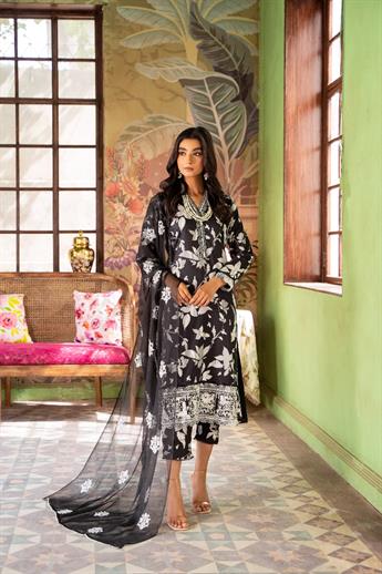Black Embroidered Chiffon Lawn 3 Piece Suit