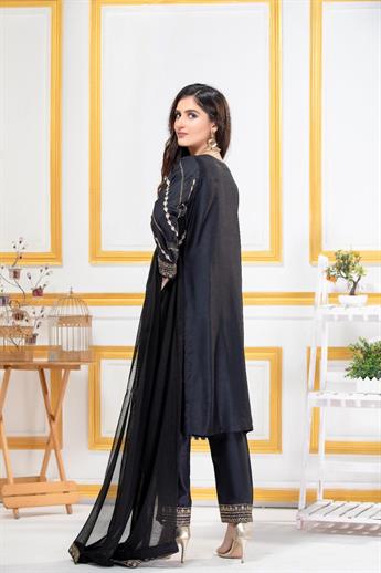 Black Embroidered Georgette Ladies Readymade