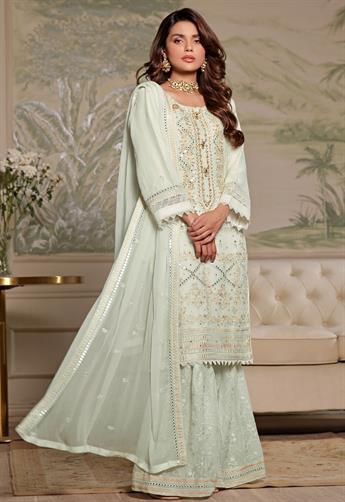 Dress Type: 3 Piece Stitched (Shirt+Bottom+Dupatta)

3 Piece Handwork Chiffon Dresses


Embroid