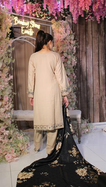 Cream & Multicolour Sequinned Dhanak 3 Piece Suit