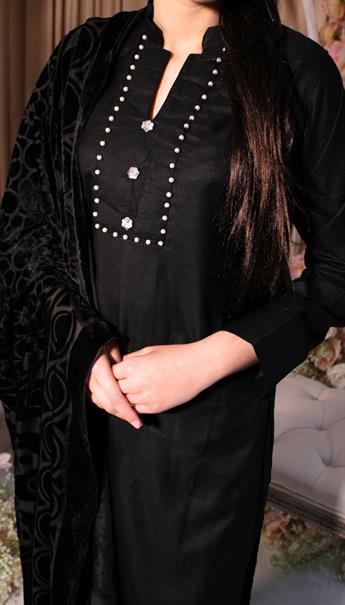 Black Velvet Dhanak 3 Piece