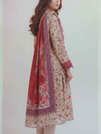 Beige Printed Khaddar Ladies 3 Piece Khadder Suit