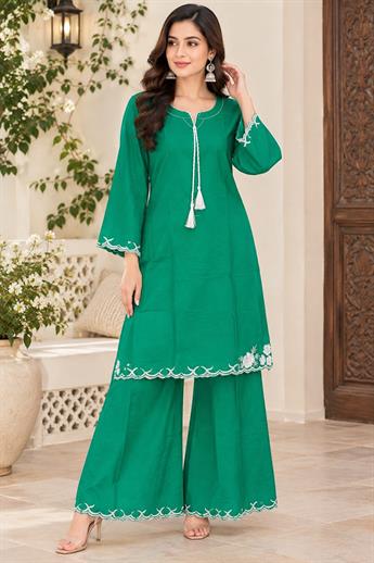 LADIES 2 PIECE SUIT