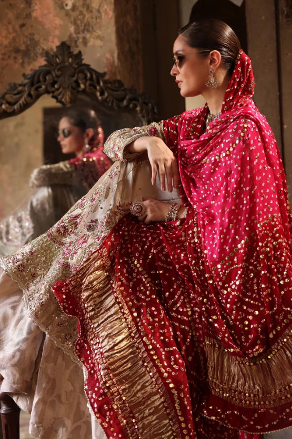 Embroidered Chambeli