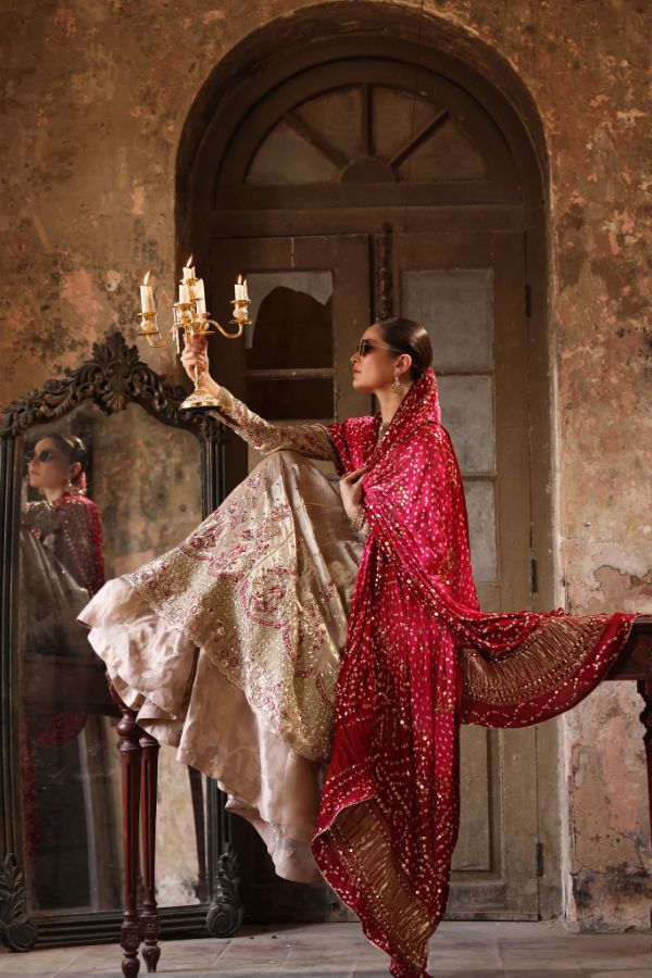 Embroidered Chambeli