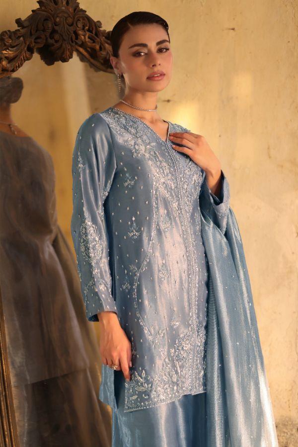 Embroidered Straight-Cut Meher