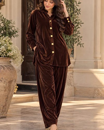 LADIES 2 PIECE SUIT