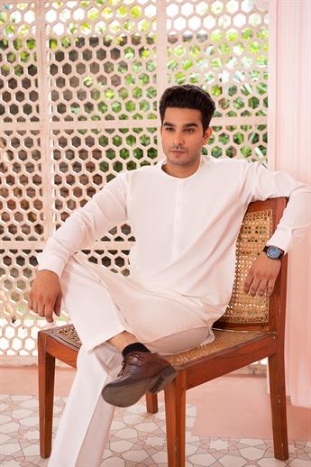 Off White Cotton Kurta Pajama