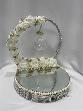 WHITE/SILVER
