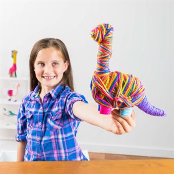 Made It! Yarn Animal Craft Kits for Kids, Dinosaur