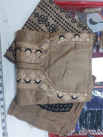 Unstitched 3 Pcs Suit