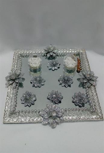 Silver & Pearl