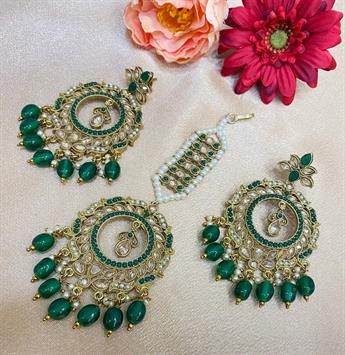 GREEN