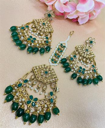 GREEN