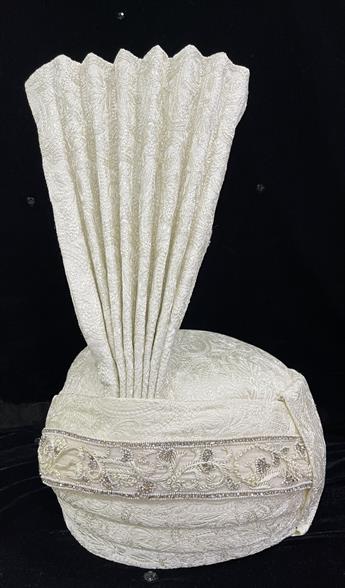 Cream Embroidered Mens Turban