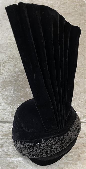 Black Embroidered Mens Turban