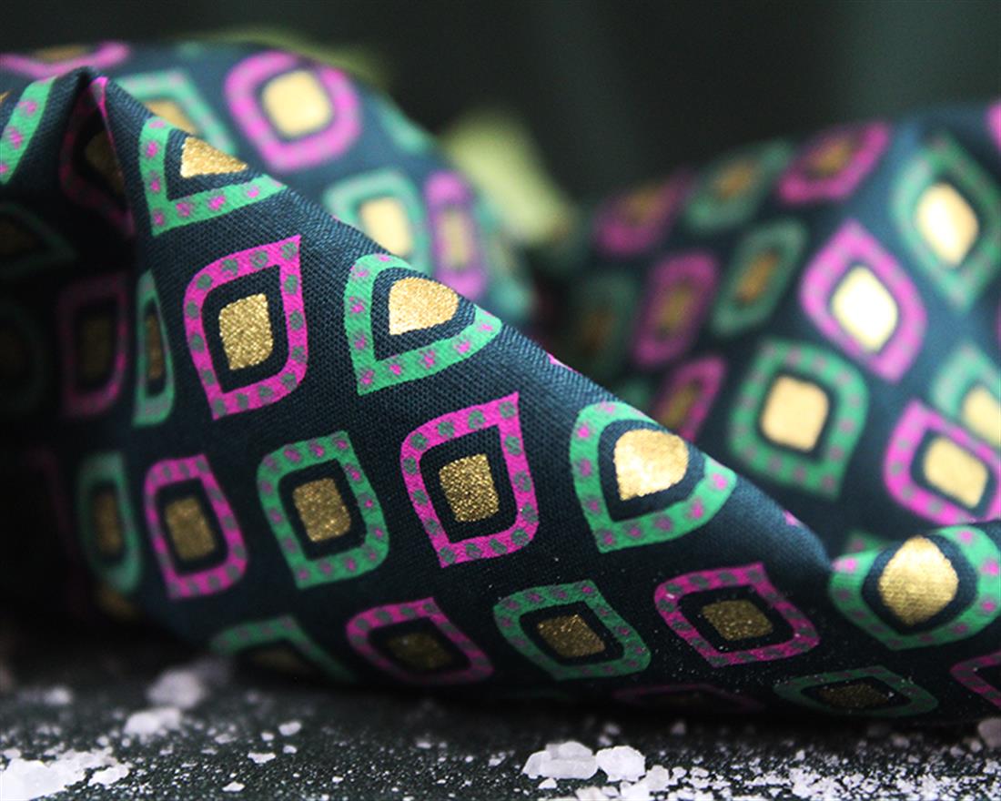 Bottle Cotton Bonas Contemporary Christmas