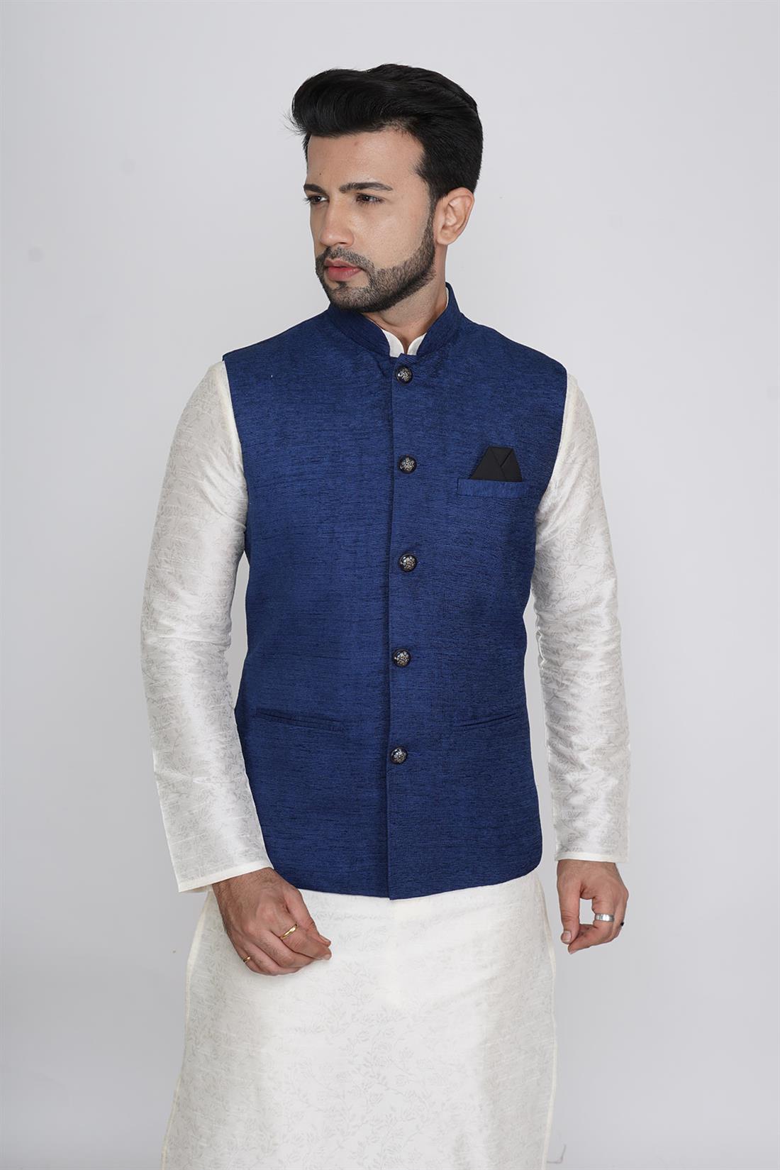 Create that simple but elegant look with our new codroye waistcoat with matching buttons{Buttons may