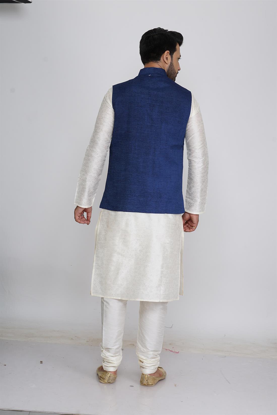 Create that simple but elegant look with our new codroye waistcoat with matching buttons{Buttons may
