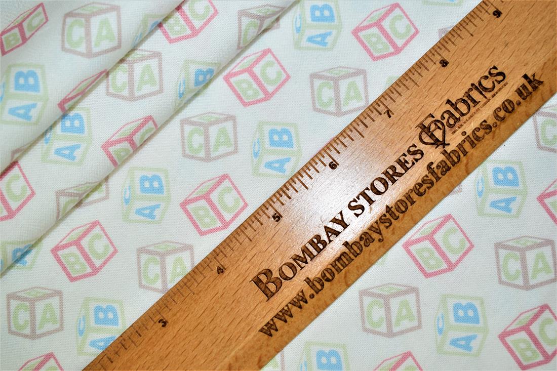 White Printed Craft Cotton Poplin Fabric Quilting Patchwork