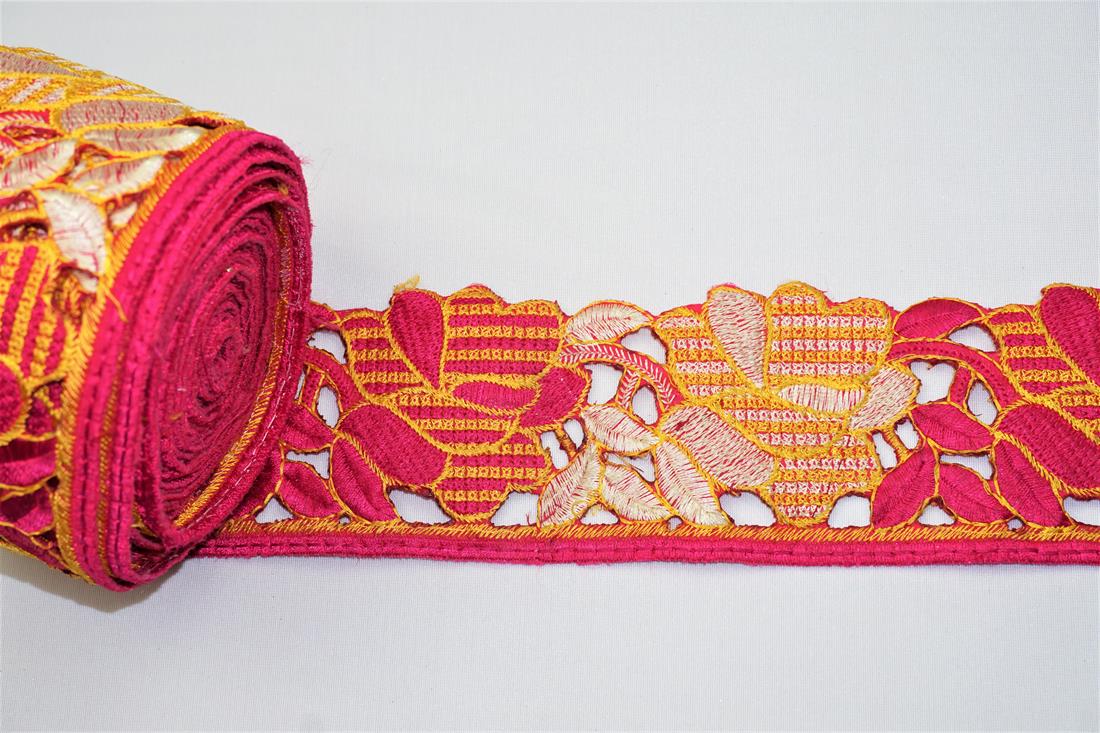 Trimmings,Laces and Tassels