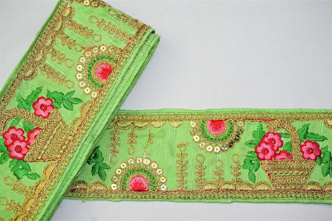 Mint Indian Vintage Style Lace