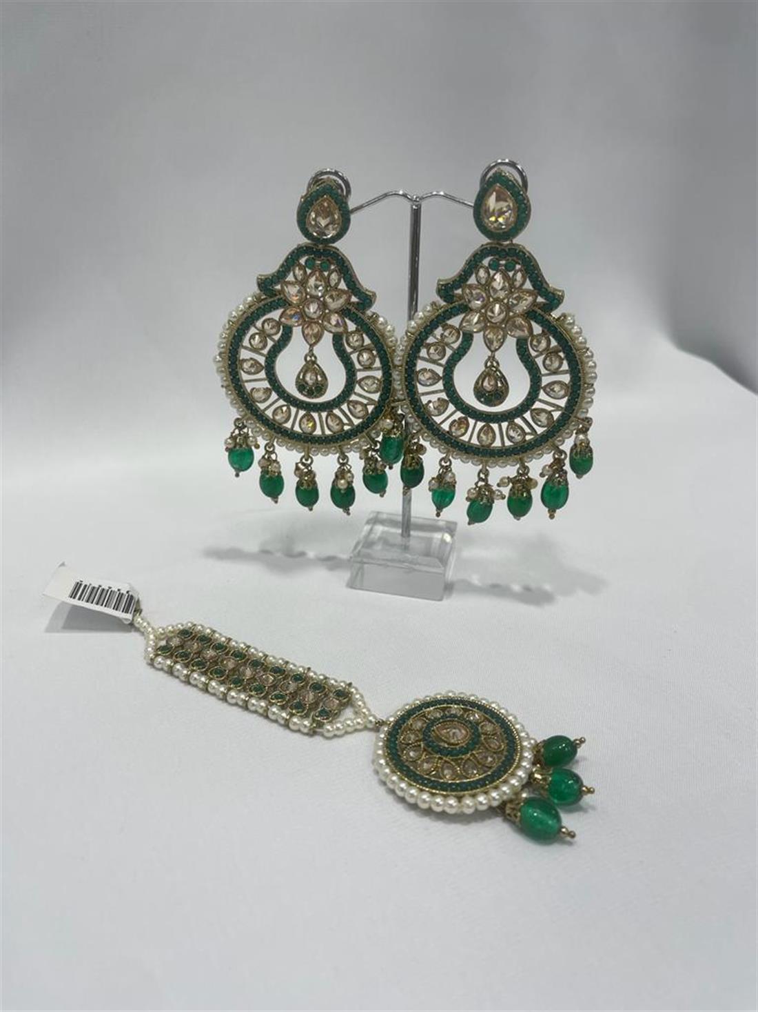 Green & Pearl Earrings