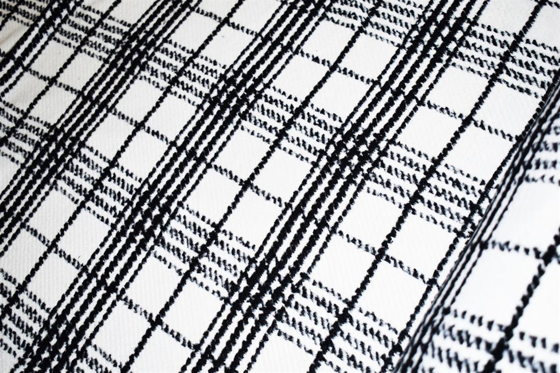 Black & White Printed Wool, 150cm, Width