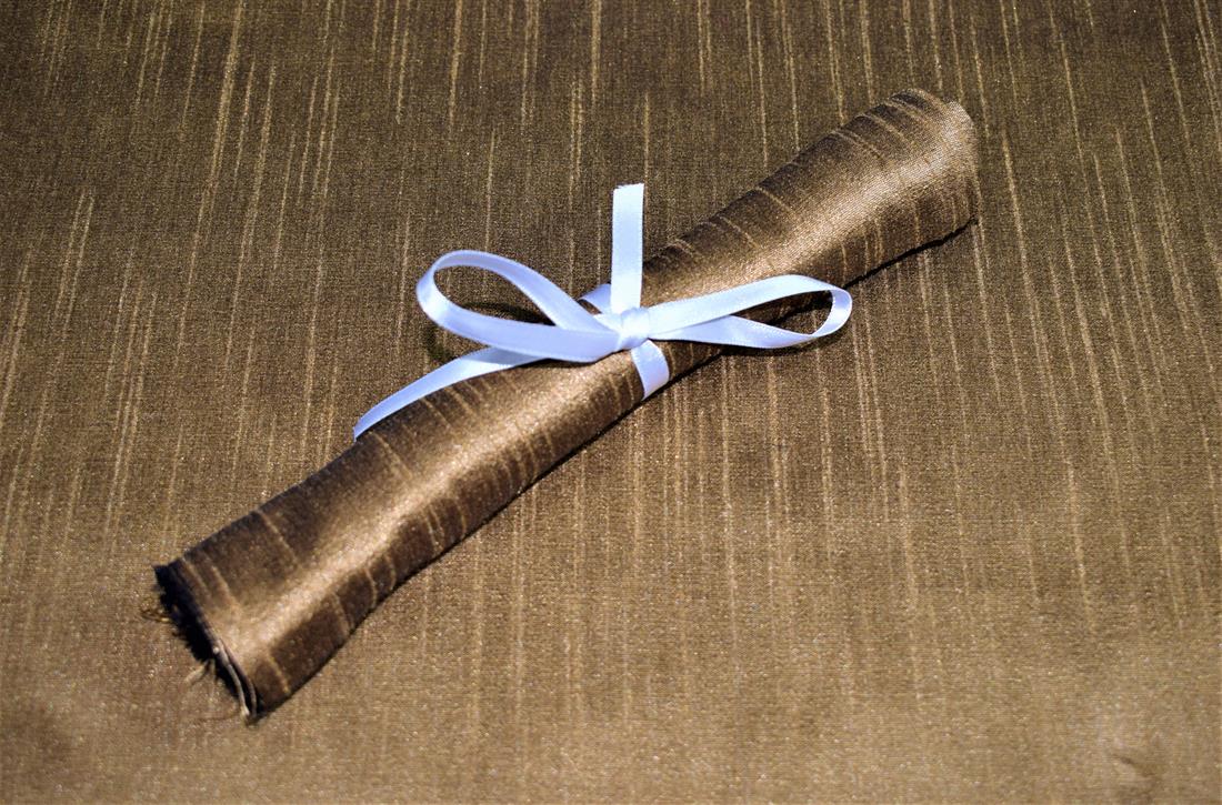COL 14 Art Dupion Fat Quarters