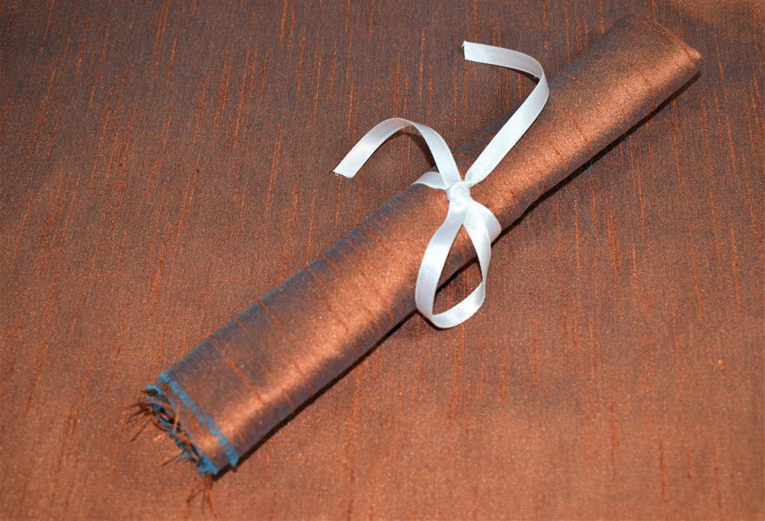 COL 16 Art Dupion Fat Quarters